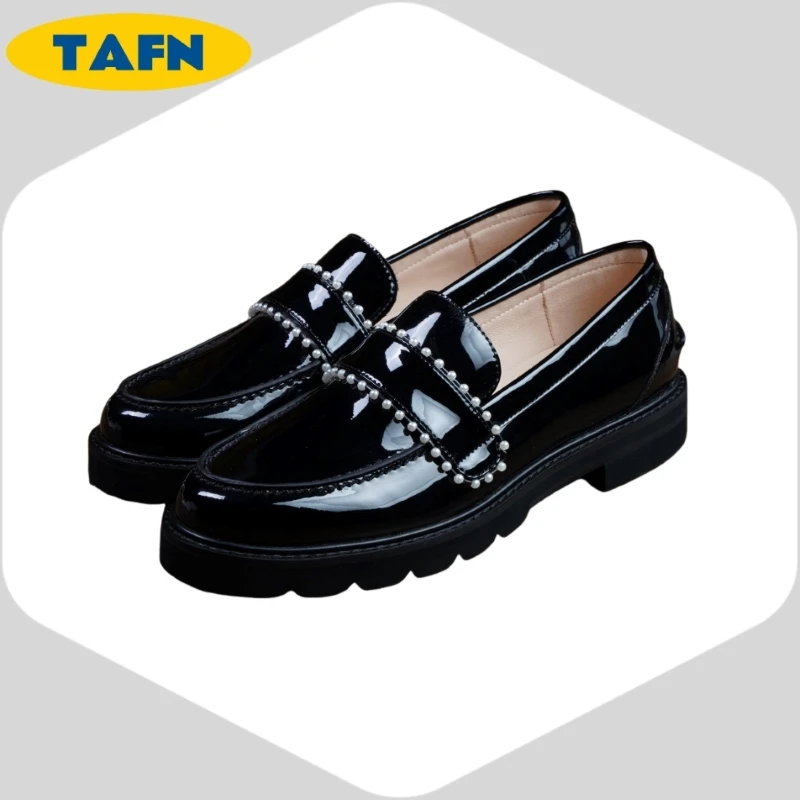 25 Popular Fashion Advanced Texture Comfortable High-End and Fashionable Simple and Comfortable Niche Cowhide Exquisite AD1808