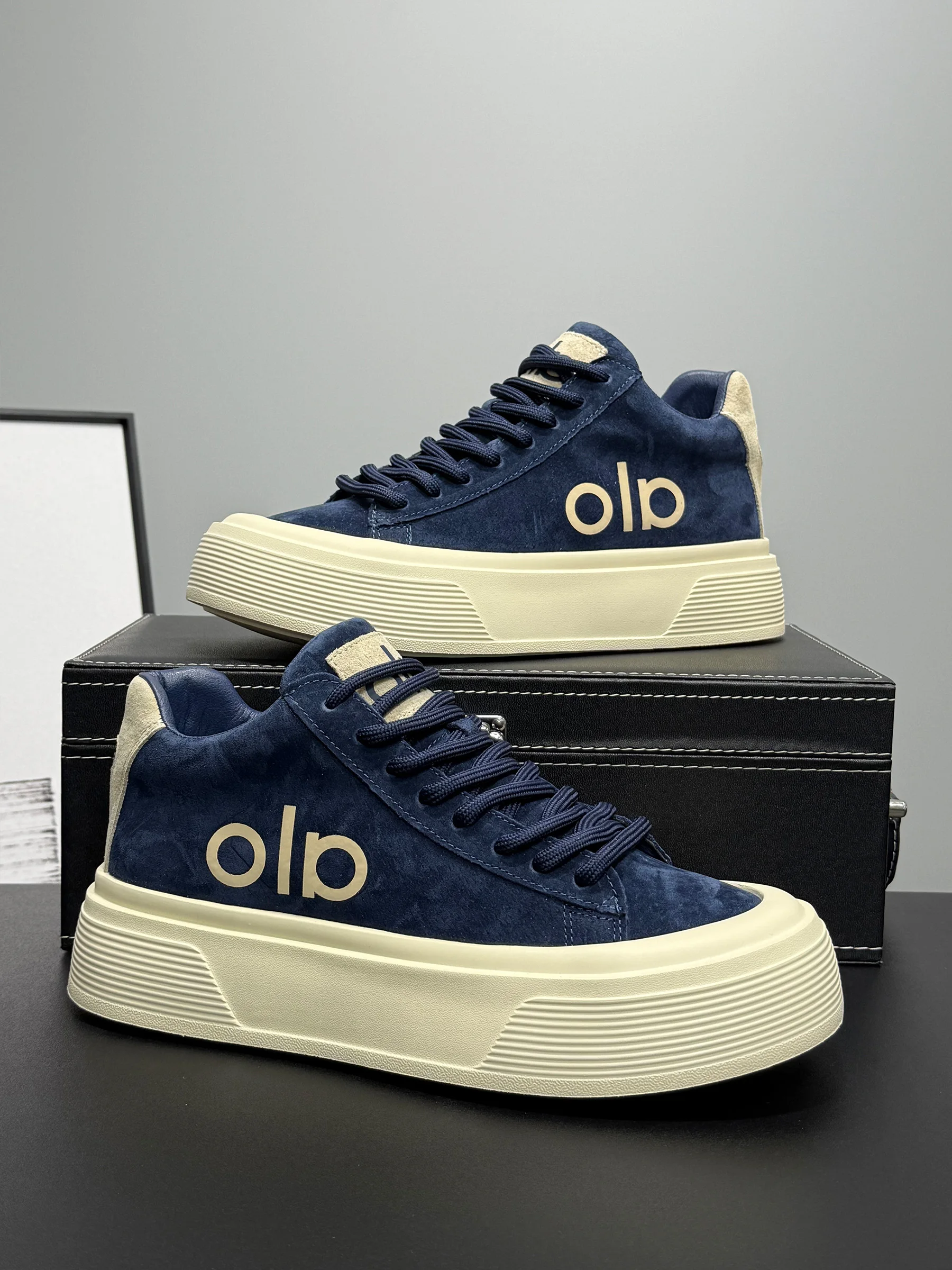 

Trendy brand autumn winter light and versatile casual new men's shoes thick-soled inner height-increasing lace-up low-top shoes