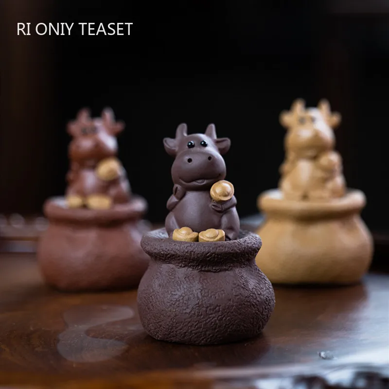 

Chinese Yixing Handmade Sculpture Purple Clay Tea Pet Lucky Cartoon Cattle Statue Ornaments Tea Figurine Crafts Tea Set Decors