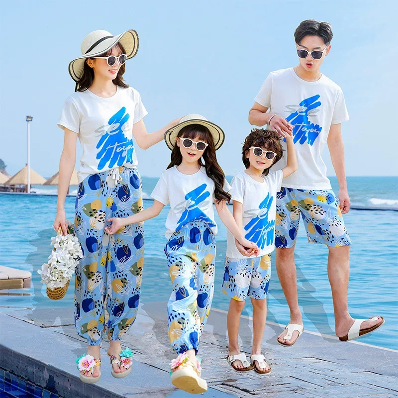 Holiday Look Family Couple Matching Outfits Clothing Vacation Mom Daughter T Shirts Pants Sets Beach Dad Son Tops Shorts Clothes