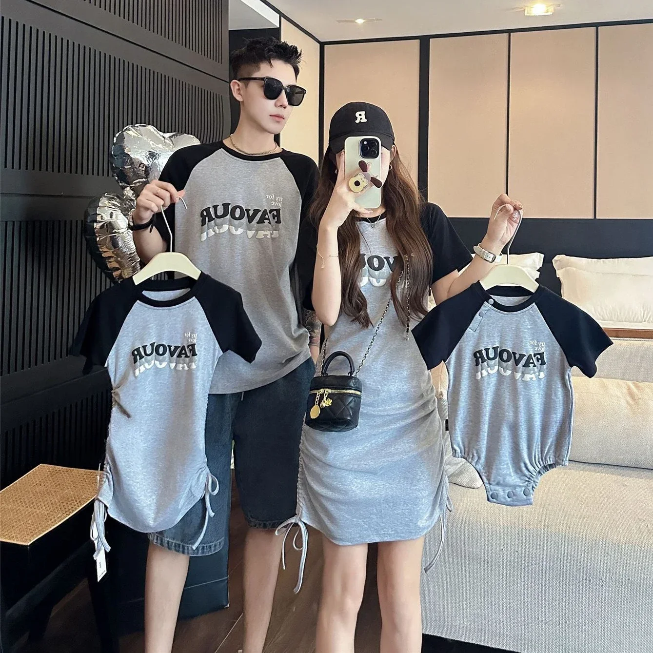 

Clothes for the Whole Family Girl Womem Fashion Look Mother Daughter Dress Korean Father Son Short Sleeve Shirts Baby Bodysuit