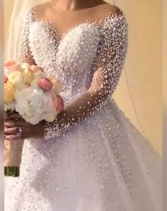 Customized High Quality Custom Made New Fashion Wholesale Bride Full Beads Bridal Wedding Dresses
