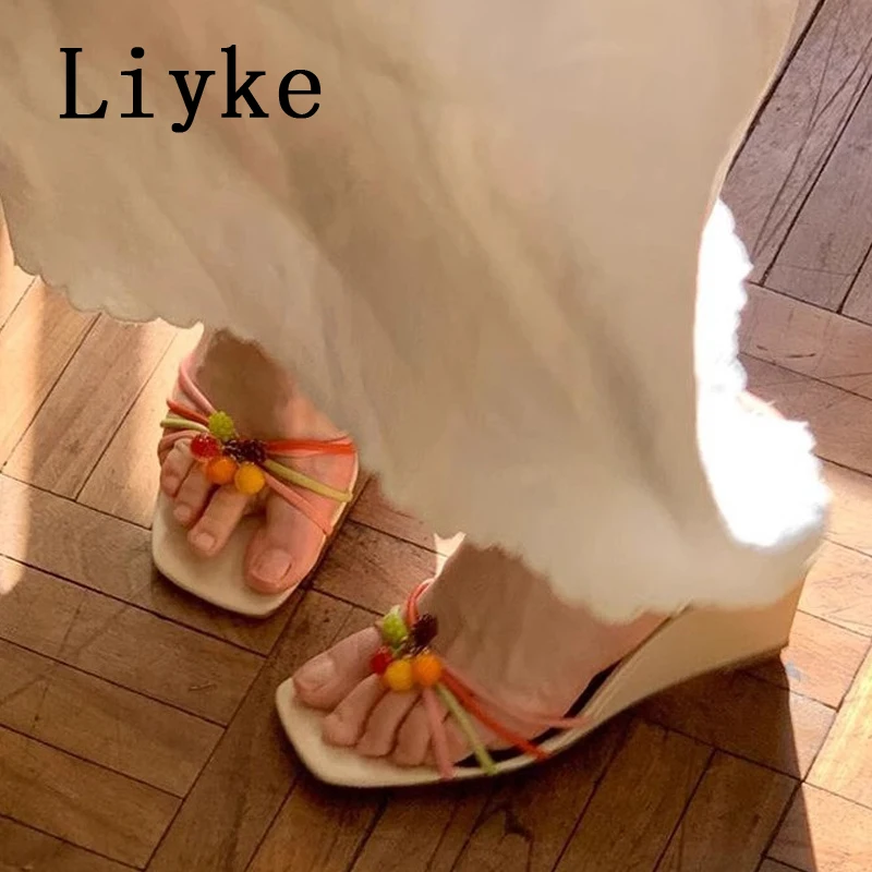 

Liyke, новый дизайн, украшение в виде фруктов, узкие женские тапочки на танкетке, сандалии, модные туфли-лодочки на высоком каблуке с квадратным носком, шлепанцы