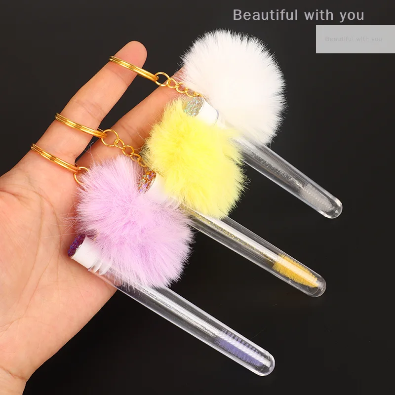 Brosse à cils en tube avec porte-clés doré, boule de pompons en fourrure moelleuse, extension de cils, pinceau de maquillage, peigne pour les yeux, outils de beauté, 1PC