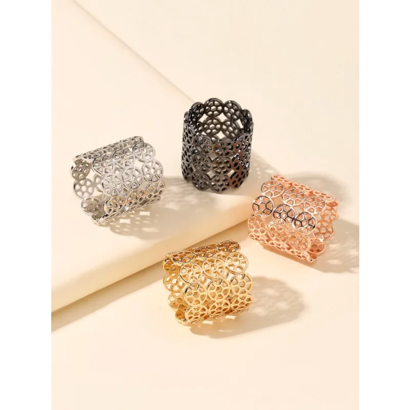 1pcs Hollow Grid Circle Pattern Silk Scarf Tube Women’s Fashion Versatile Metal Tubular Clothing Scarf Knot Button