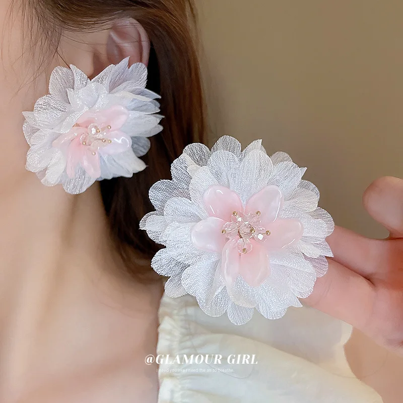 

2023 Earring Handmade Hydrangea Mesh Flower Handwoven Acrylic Flower Bohemian Earrings For Women Jewelry Gift