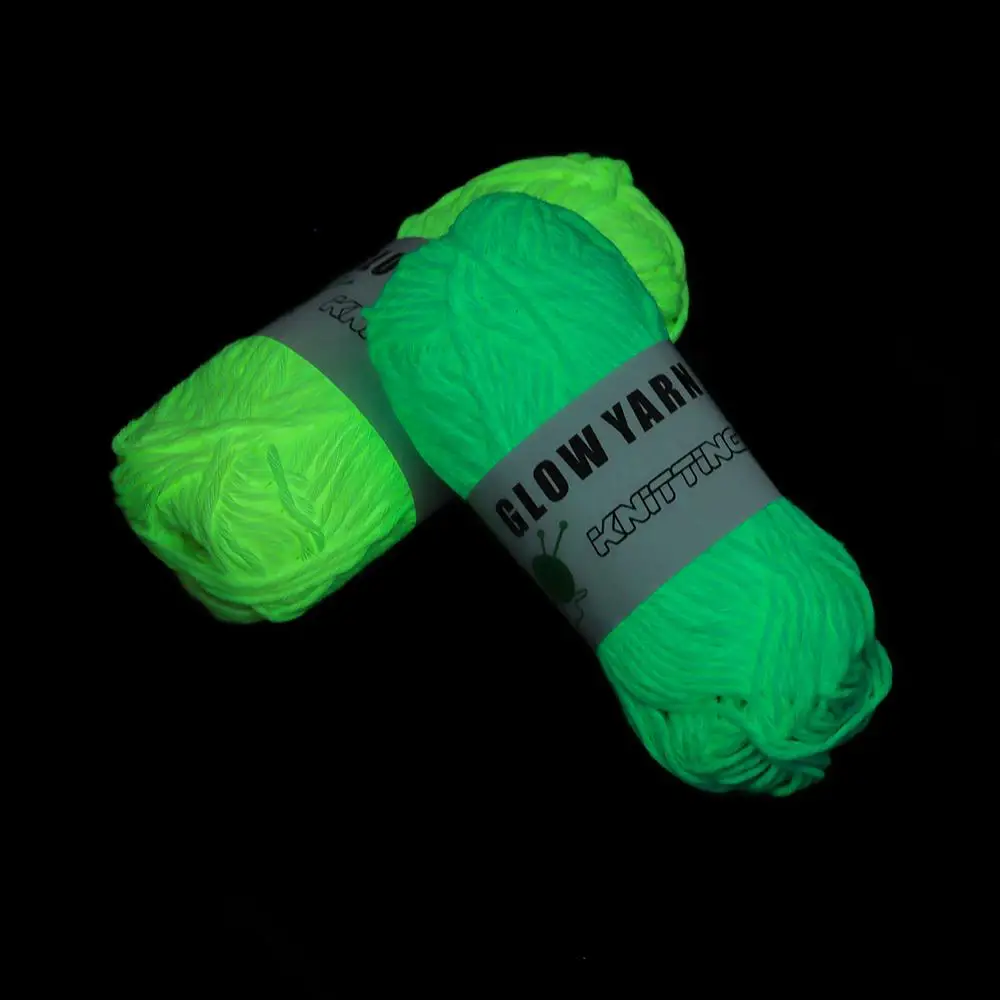 Polyester Handmade Sewing Knitting Wool Hand Knitted Glow in the Dark Luminous Chunky Yarn