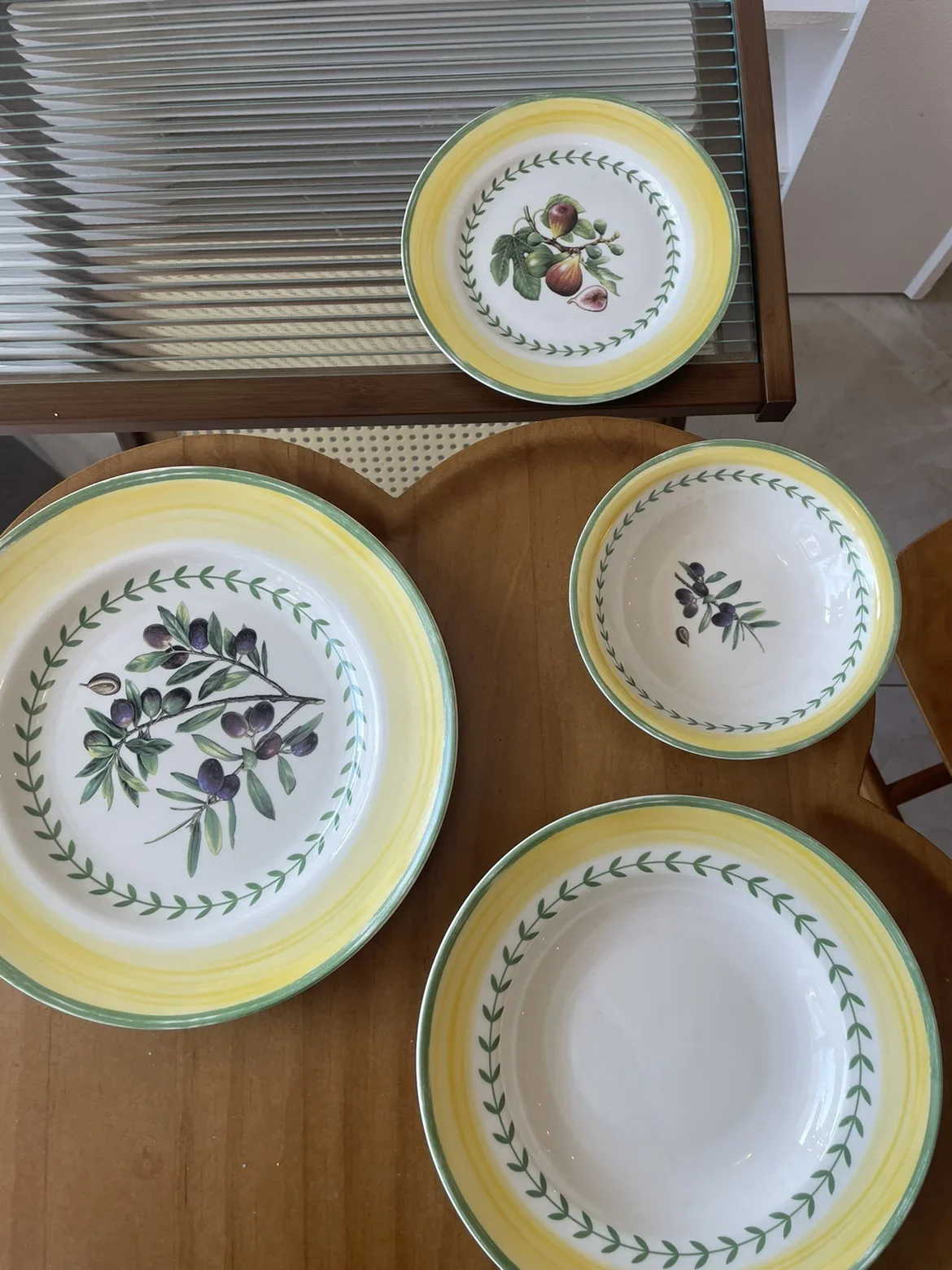 

Fruit pattern dinner plate steak plate hand painted rice bowl deep vegetable plate export tail single plant flower dinner