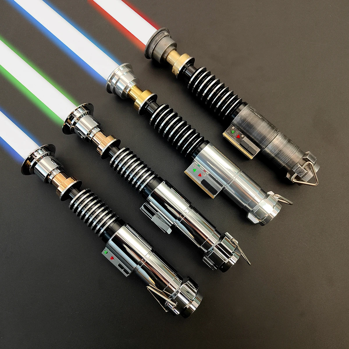 [Großhandel] Lichtschwert Xenopixel Proffie2.2 Metal Hilt Jedi Laser Sword Sensitive Smooth Hitting Sound Dueling LTG Light Sabre