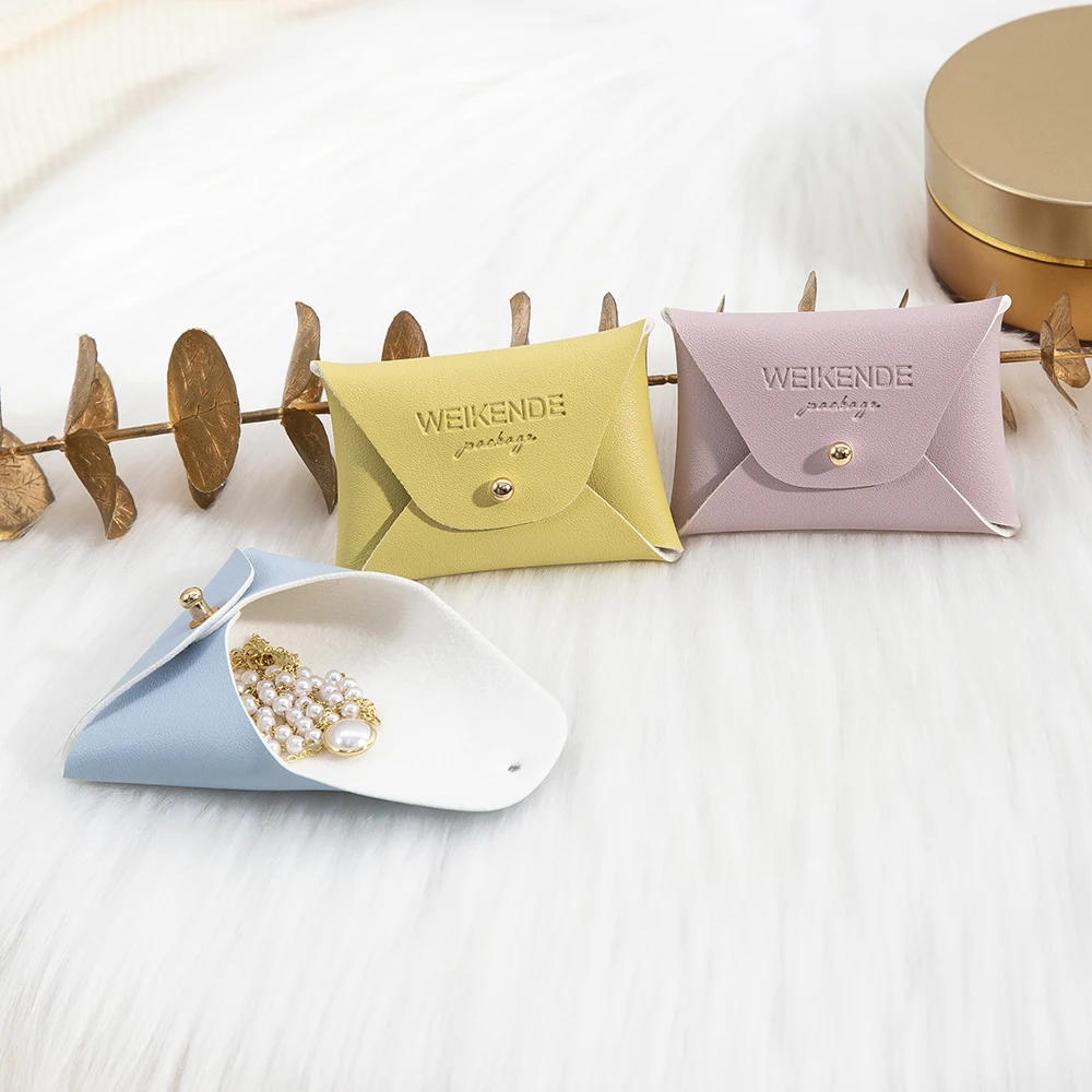 الجملة 50/100 قطعة صغيرة 7x5 سنتيمتر بولي Leather حقيبة مجوهرات جلدية مع شعار مخصص هدية المصوغات قلادة القرط كيس التعبئة والتغليف أكياس المفاجئة #4