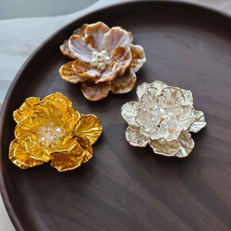 Shoe Charms Gold Metallic Peony Flower Crystal Vintage Premium Lightweight Durable for Clog Sandals Beach Vacation DIY Decor