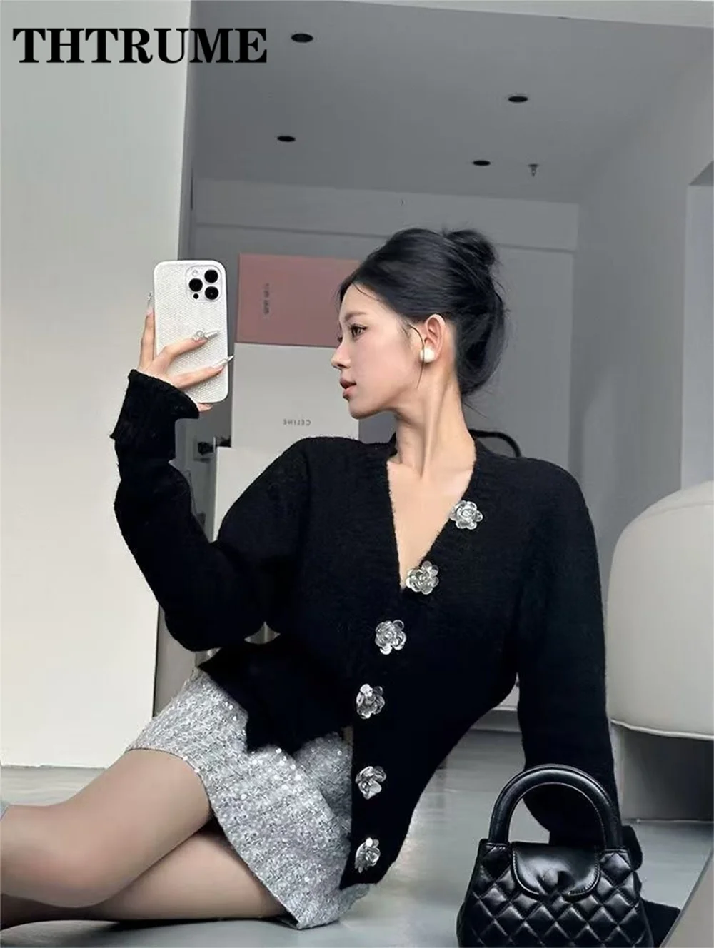 Sexy V-Neck New Sweaters Fashion Women Korean Luxury Single Breasted Chic Jumpers Tops Casual Korean Office Lady Knit Cardigans