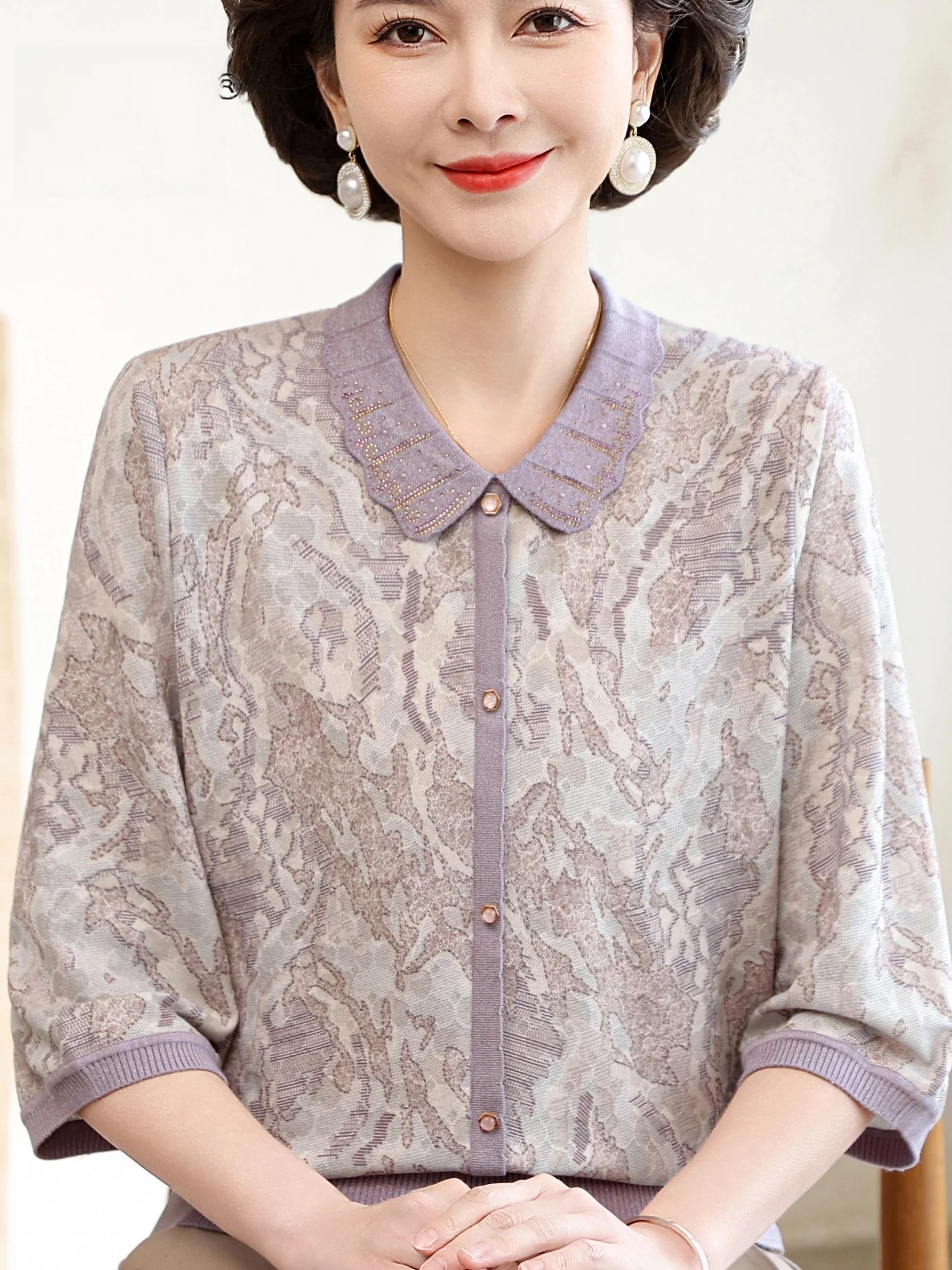 Bloemenprint, omgeslagen kraag - Women Fashion Over 60 recensie en prijs