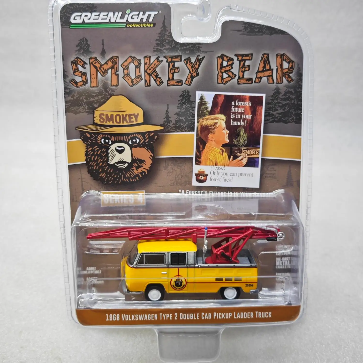 

Smoked Bear Series 4 - 1968 T2 Double Cab Pickup Ladder Truck Unpainted Toy Model