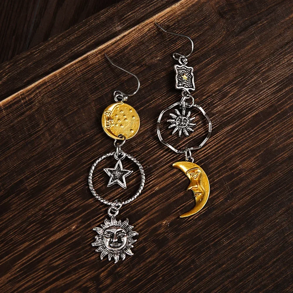 Popular Fashion Zinc Alloy Moon Sun Earrings for Women Vintage Simple Round Hollow Out Pendant Drop Earrings Lady Jewelry Gift