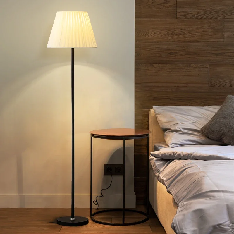 Floor lamp living room bedroom bedside lamp modern creative warm LED remote control live stream fill light background light