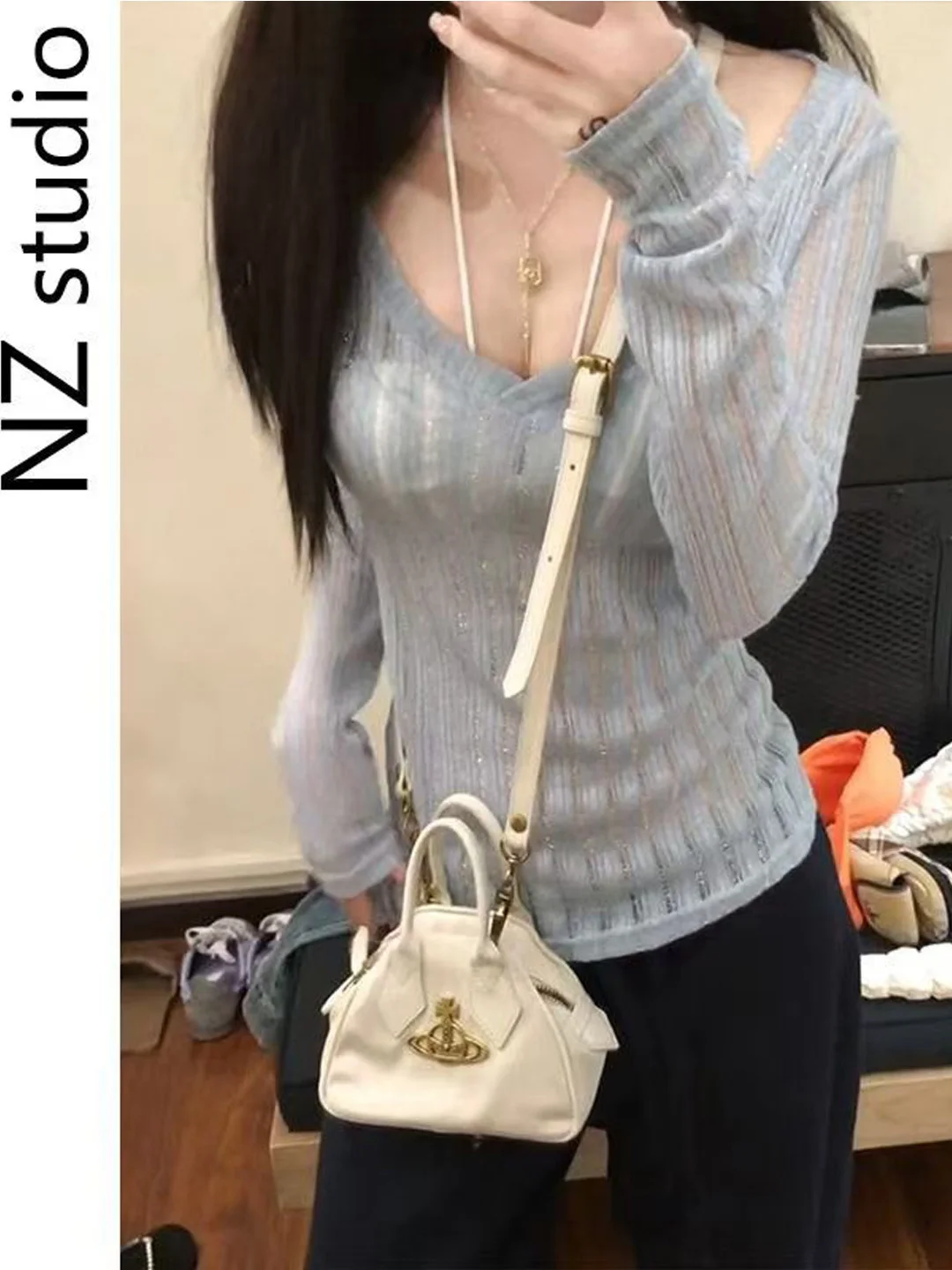 

Slim Fit Long Sleeve Hollow out Sparkling Knitwear V-Neck Thin Top for Women Spring Summer New Style Korean Style Commute
