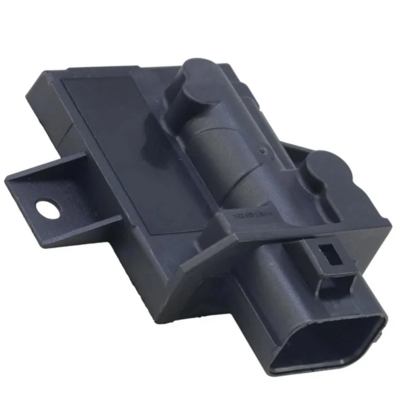 

FK72-9D370-AF LR097220 For Land Rover Discovery Sport Range Rover Jaguar E-PACE F-PACE XE Fuel Pump Control Module FK729D370AF