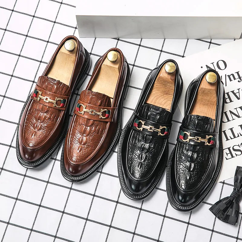 New Design Fashion Black Shoes for Men Pointed Toe Dress Luxury Man Dress Shoes Slip-on Leather Casual Shoes Zapatos De Vestir