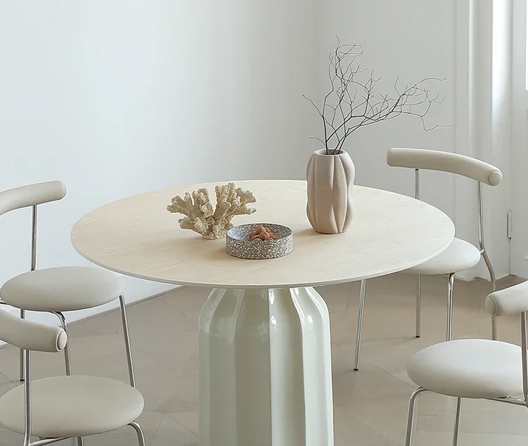 Shell dining table, light French retro cream style solid wood round dining table, small-sized dining table and chair