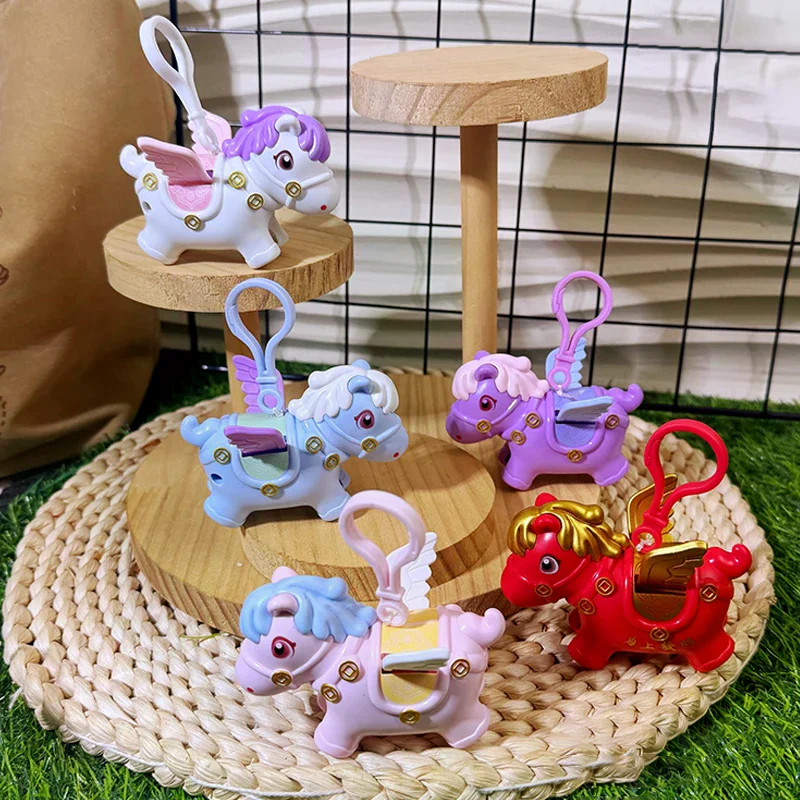 Llavero Colgante De Mascota Pegaso Con Cuerda Para Tirar, Diseño De Dibujos Animados Con Alas Móviles, Regalo De Año Nuevo 2026 Del Año Del Caballo — -37%, $0.66 Coupon, from $1.12 – 37% descuento – €1.12