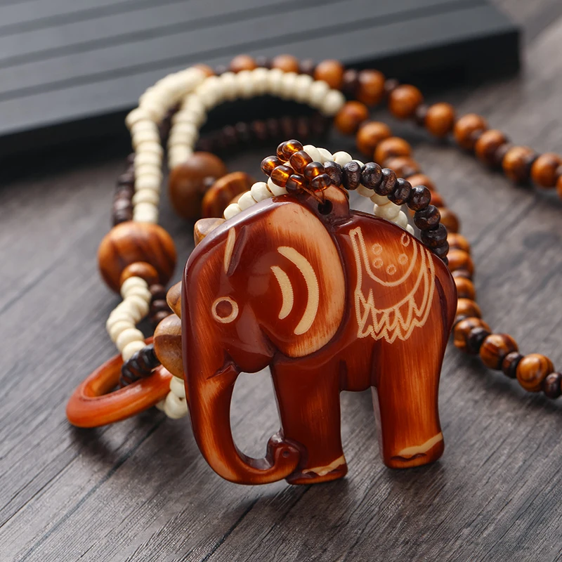 Bohemian Wooden Retro Geometric Elephant Necklace for Men and Women Ethnic Style Beaded Pendant Sweater Chain Jewelry