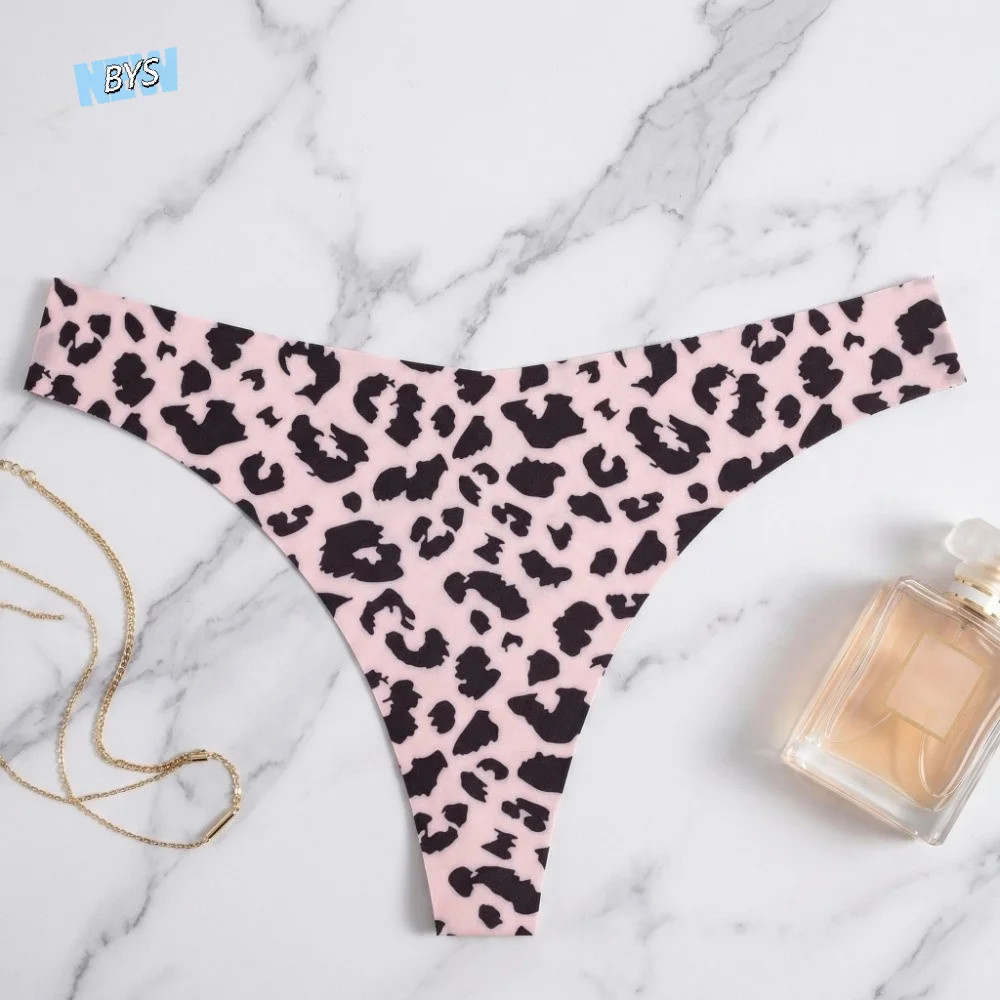 

Comfortable Cotton Crotch Underwear for Women Butterfly Lip Seamless Thong Low-waist Underpants Leopard Panties Gifts