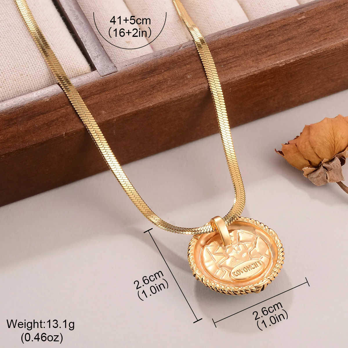 Fashion 18K Gold Plated Turquoise Pendant Necklace with Blade Chain Women's Elegent Neck Charm for Daily Party Accessories
