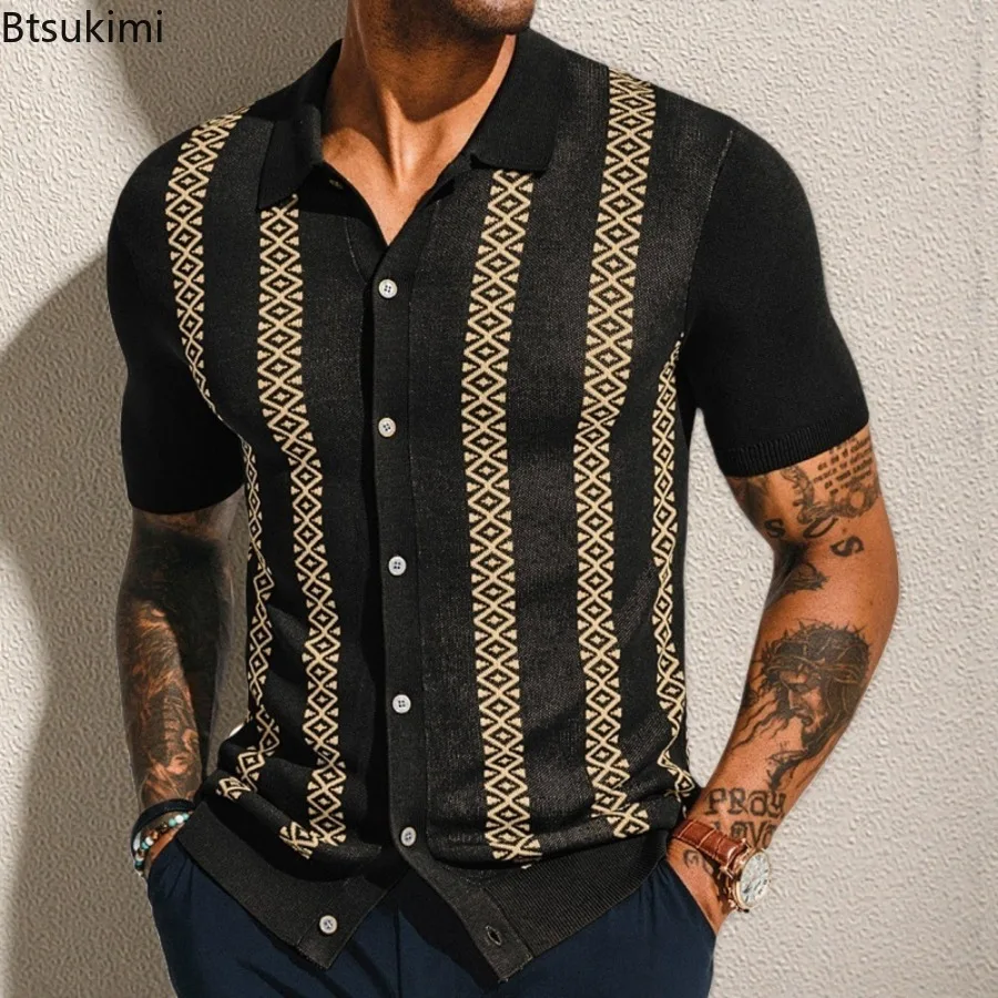 

2025 Men's Knitted Jacquard Short Sleeve Shirts Summer Fashion Striped Retro Casual Button-up Cardigans Men Knitwear Polo Shirts