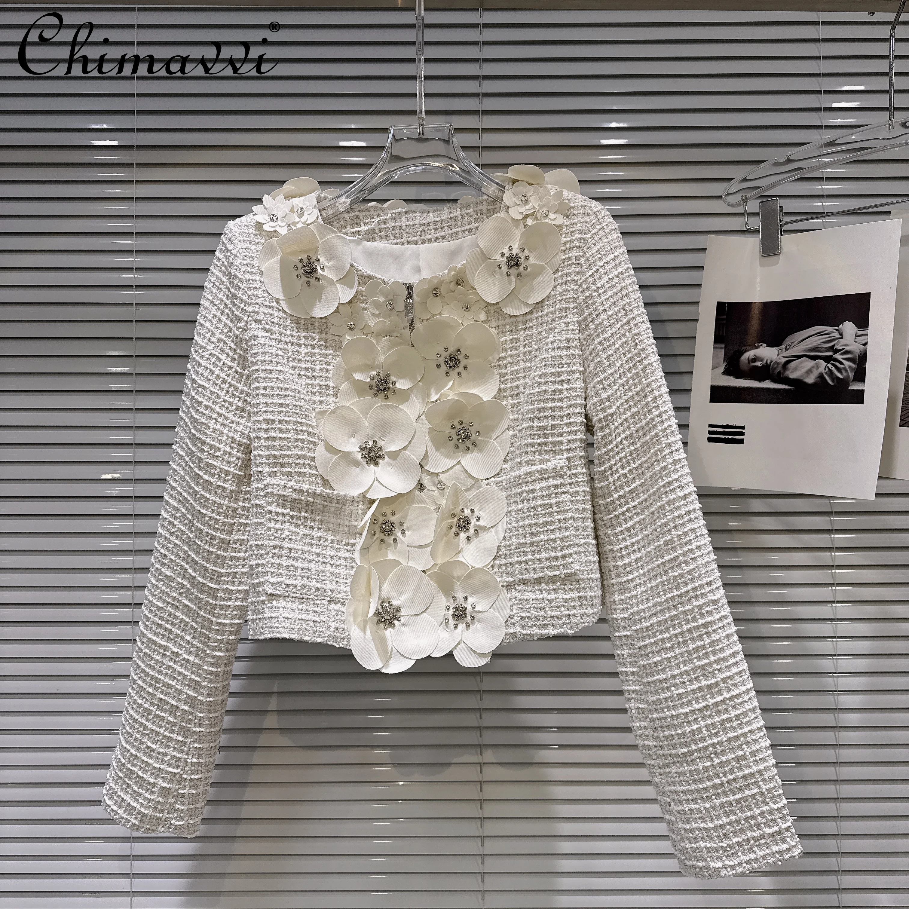 

2025 Autumn Clothes New Heavy Rhinestone Beaded Flower Design Tweed Short Coat Women's Fashion Long Sleeve Elegant Jacket