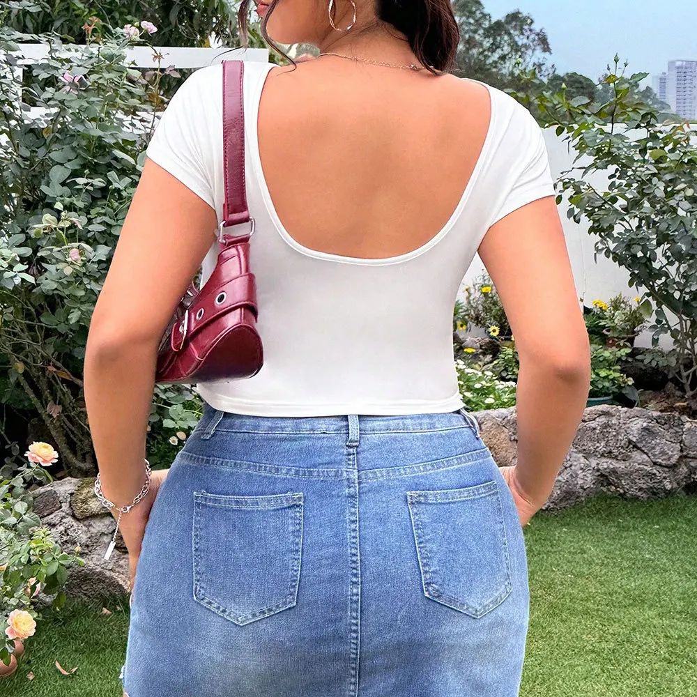 Estação internacional plus size feminino verão novo versátil estilo simples camiseta sem costas design fino ajuste topo casual y2k