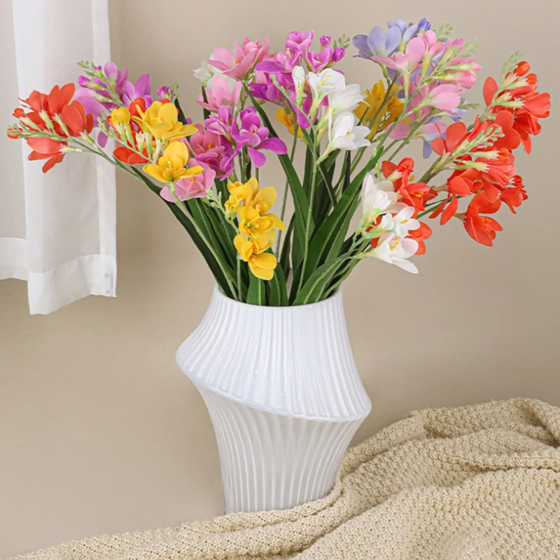 64CM Simulated Freesia Flower Wedding Home Soft Decoration Flower Art Decoration Artificial Flower