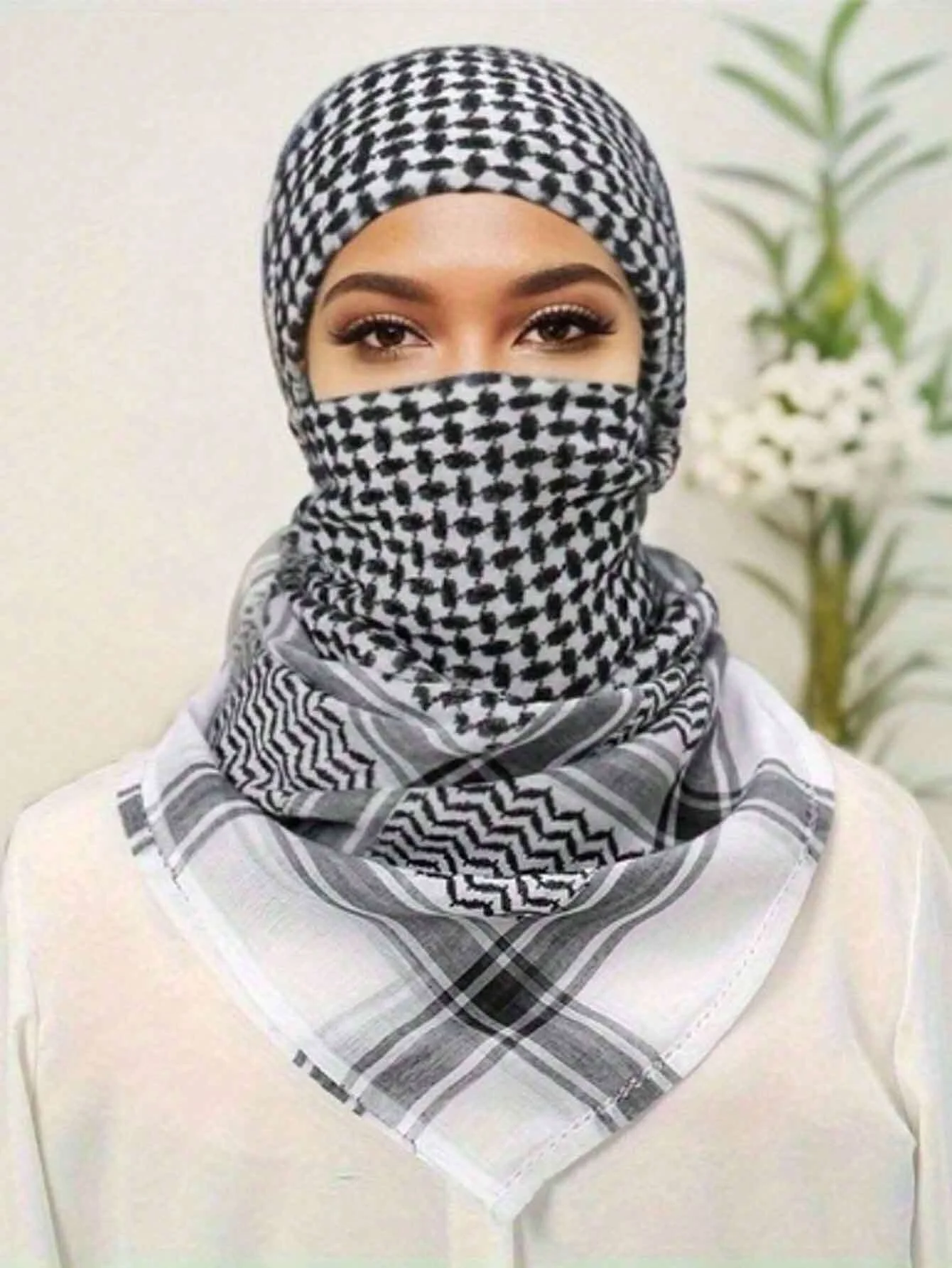 Universal square scarf tactical scarf Muslim headscarf warm outdoor Arabic square scarf sun protection mask outdoor windproof