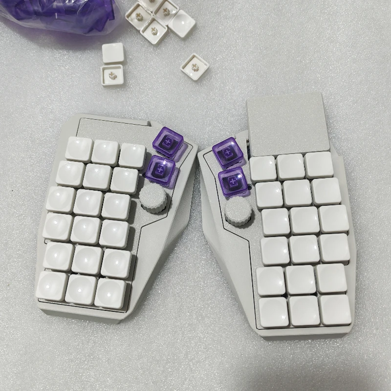 

NEW Hot Sales Corne V4.1 36/42 Split Keyboard Kit Custom Hot-swap RGB Ergonomics VIA Procyon Touch Pad Mouse Knob DIY Gamers MX