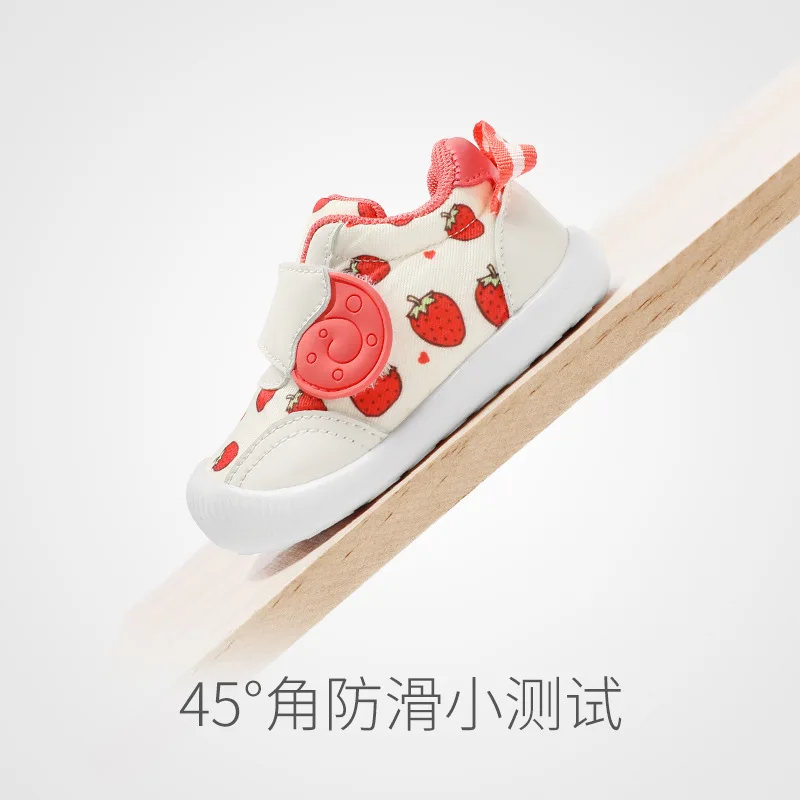 

Baby Sports Walking Shoes 2026 New European Baby Soft Single Shoes Fashionable Children's Non Slip Girls' Non Slip Walking Shoes