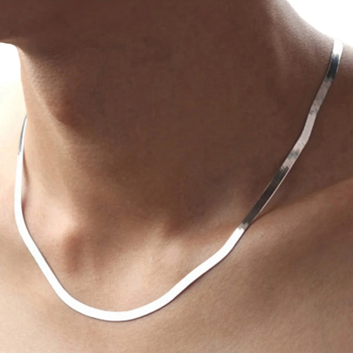 

Snake Shape Necklace Simple Short Flat Plated Brass Pendant For Men Women Smooth Durable Fade Resistant Minimalist Chain