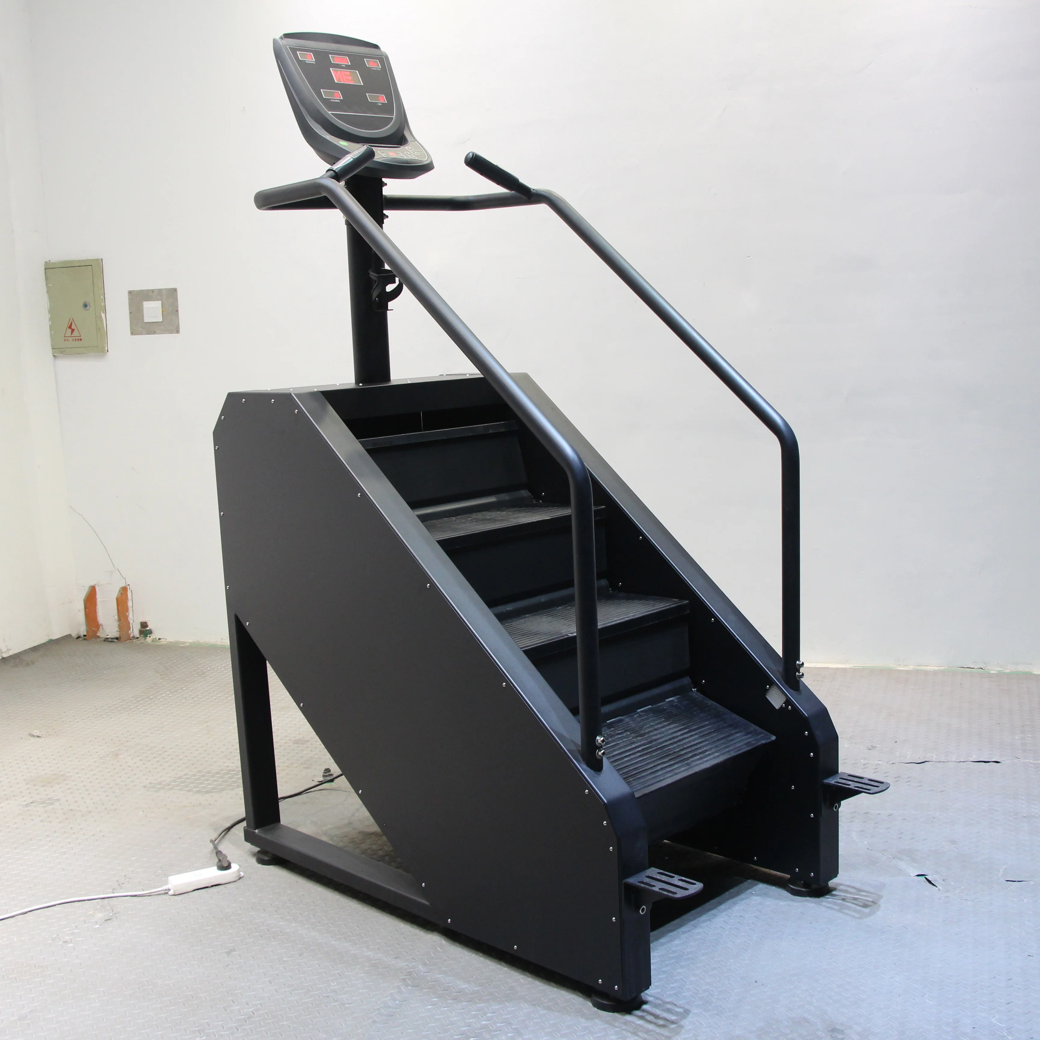 

Home Use Electric Fitness Stair Master Climber Commercial Gym Vertical Climbing Treadmill Exercise Machine for Home Use