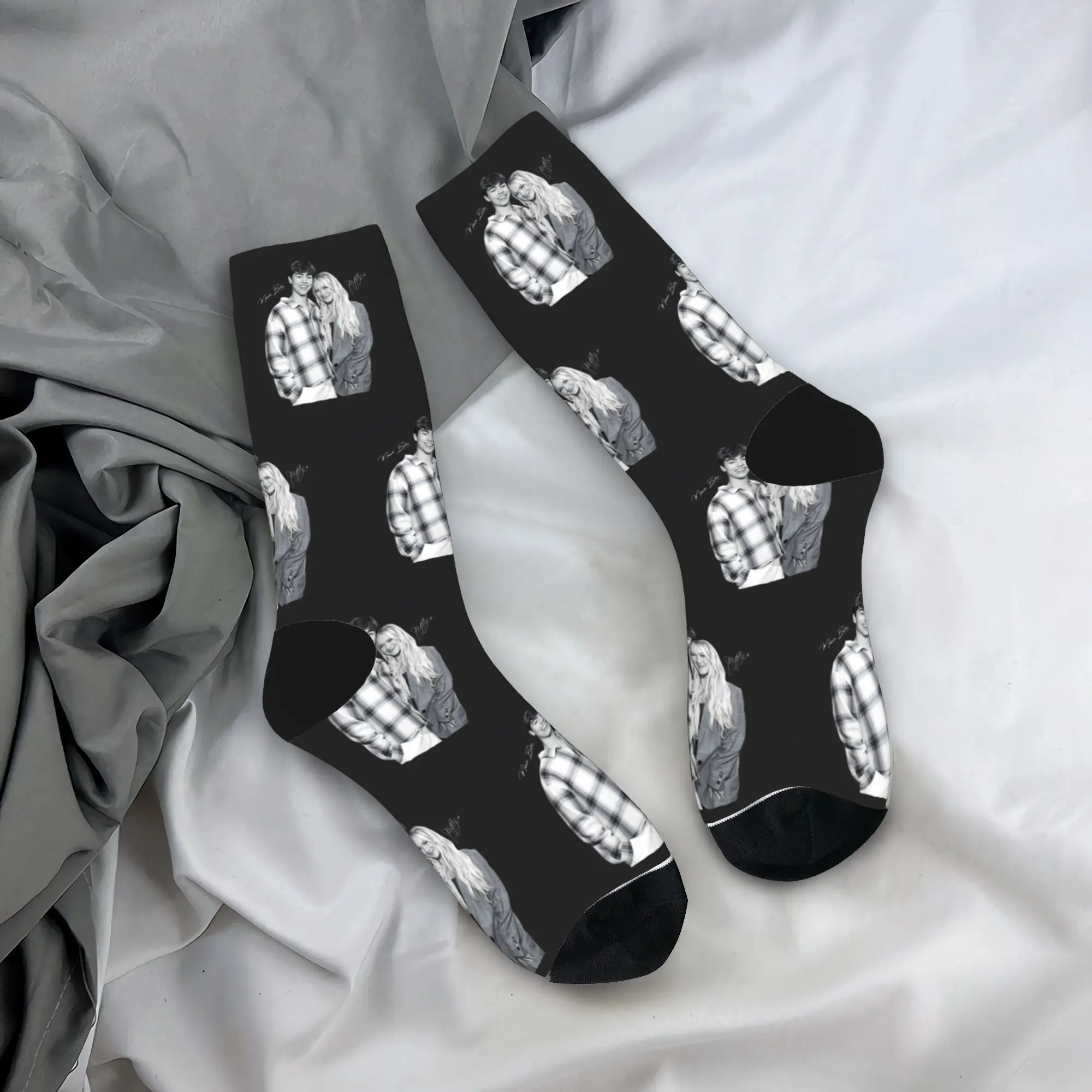 

S-Freyas Skye UK Singer Stars Align Concert Socks Funny Stockings Men Quality Running Socks Autumn Graphic Non Skid Socks