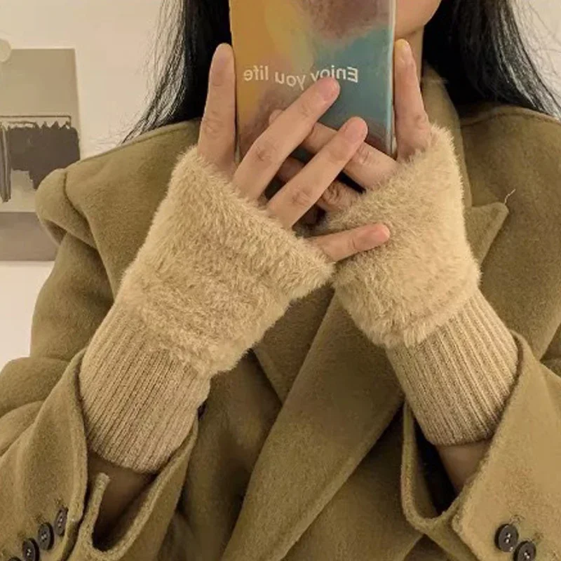 قطعة واحدة - قفازات نصف إصبع دافئة ومقاومة للبرد للنساء في الخريف والشتاء، متعددة الاستخدامات وقطيفة، قفازات نصف إصبع لطيفة للمكتب #1