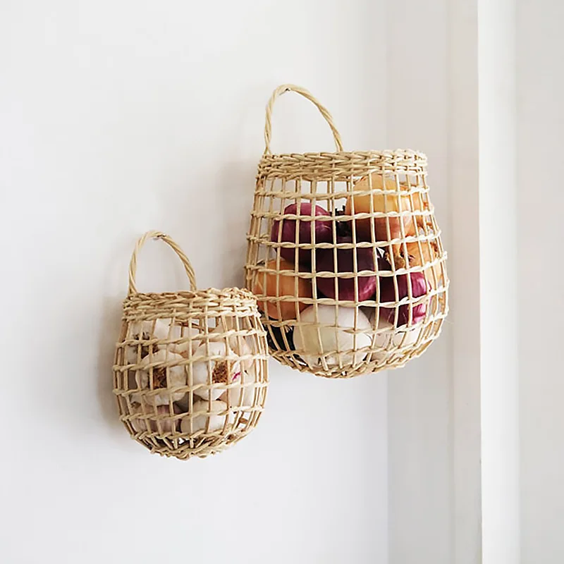 Retro Wall Hang Basket Small Flower Basket Kitchen Utensils Hang Basket Nordic Vine Woven Kitchen Ginger Garlic Storage Basket