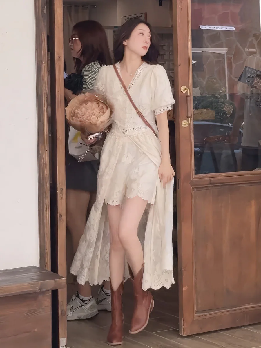 

Gentle Wind, лето 2023, новый кружевной комплект Dr с высокой талией, комплект из двух предметов, женский ансамбль Faion, застежка на пуговицы