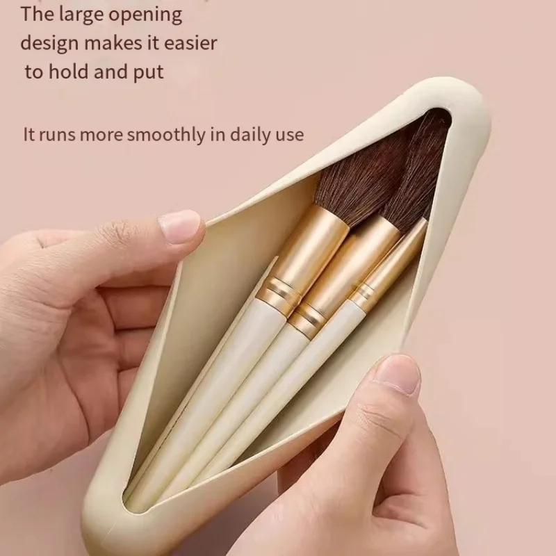 Custodia per pennelli cosmetici in silicone Custodia per pennelli per trucco da viaggio Custodia portatile impermeabile per spugna per trucco Strumenti di bellezza