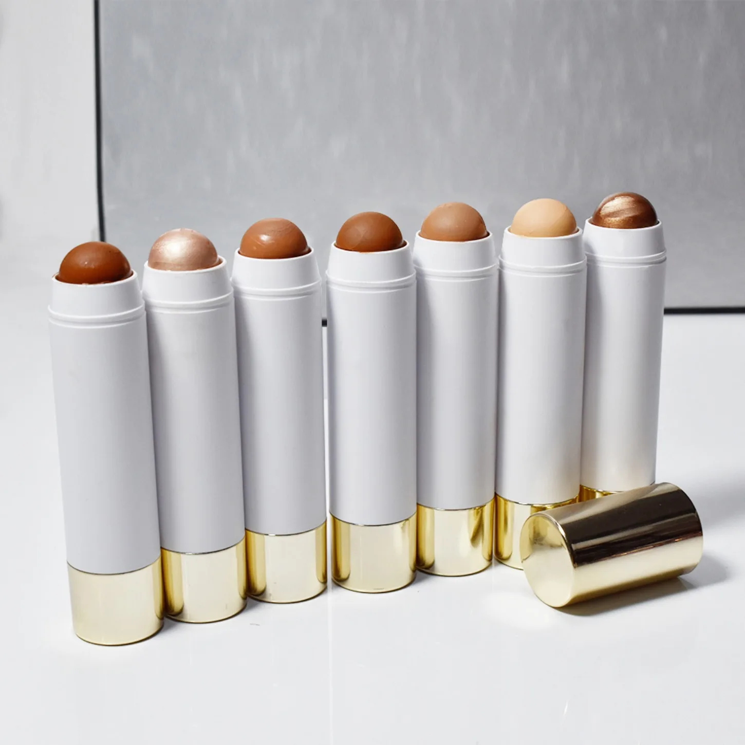 Private Label Custom Logo Vegan Wholesale Makeup Face Contour Stick Highlighter Concealer Natural Shading Sculpting Blusher