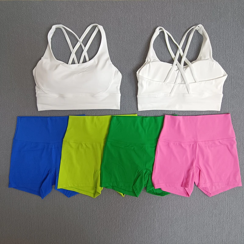 

Спортивный комплект из 2 предметов для йоги, разноцветные шорты с белой перекрестной спинкой, бюстгальтер с открытой спиной, леггинсы, компрессионные, плотно облегающие, устойчивые к приседаниям