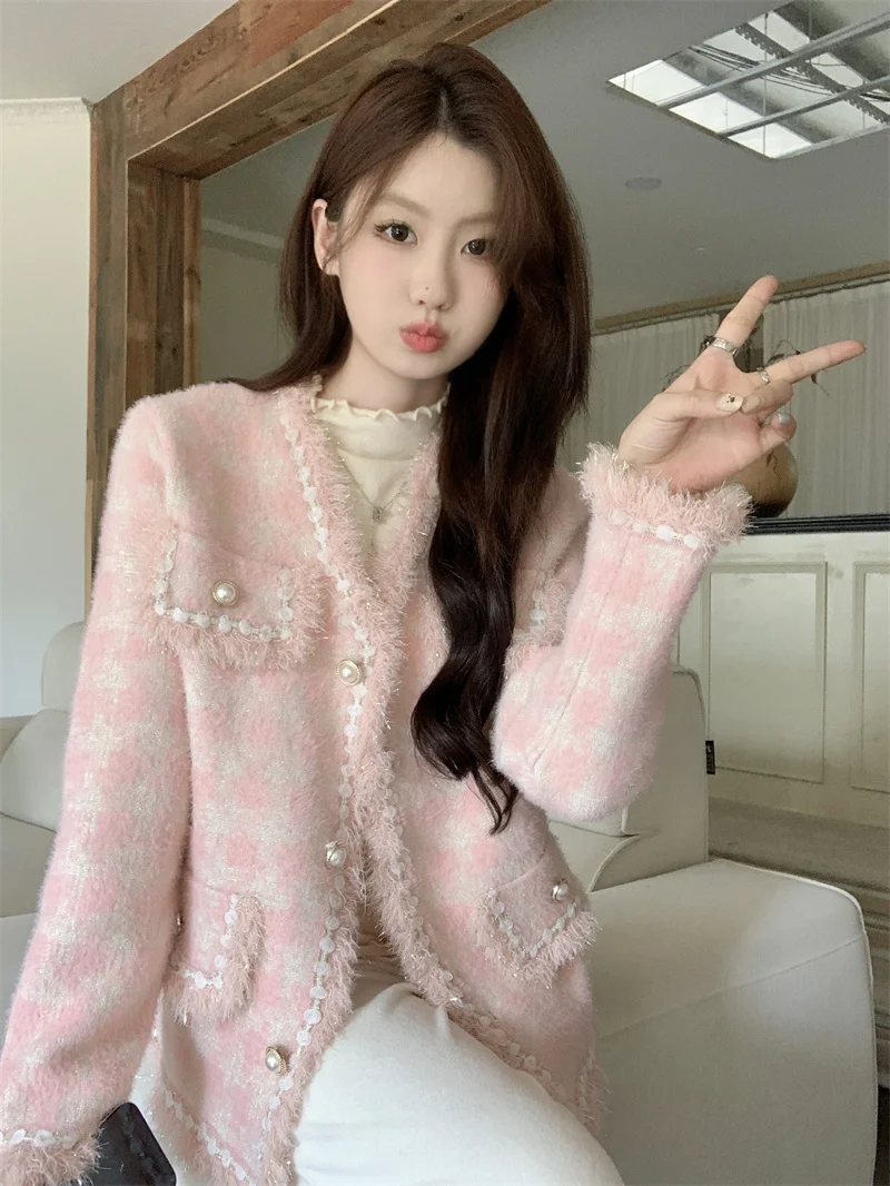 Autumn Winter Pink Plaid Jacket V-Neck Pearls Buttons Tassels Knitted Cardigan Elegant Women Imitation Mink Velvet Coat