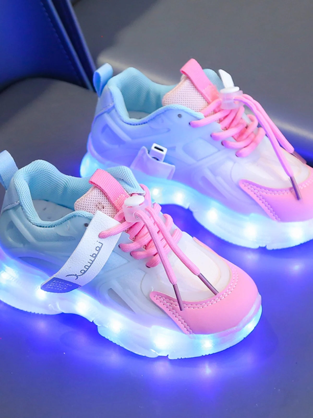 Running Horse Light Charging Light Shoes Colorful Light up   Children's   Boys and Girls Spring and Autumn Sports Shoes