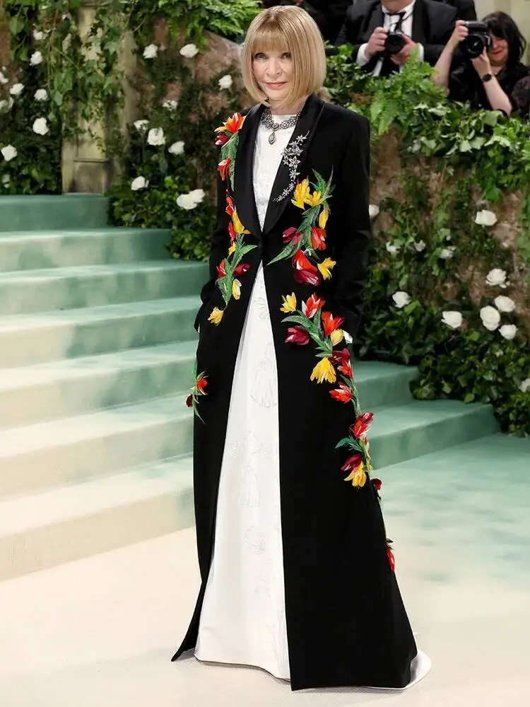 Women's Extra Long Trench Coat Designer Outerwear Feather Embellished Colors High Street Fashion 2025 F/W