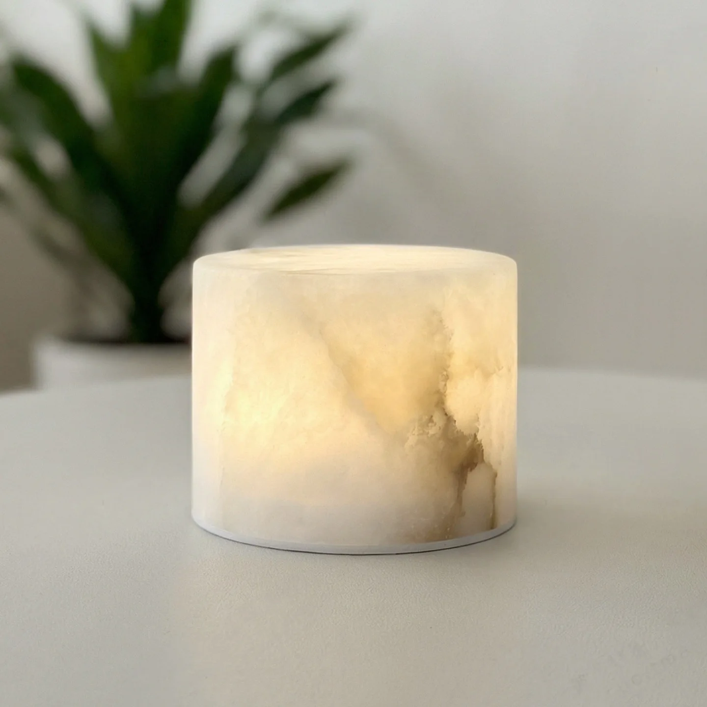 Natural Marble Table Lamp, Bedroom Bedside Lamp, Bar Counter Ambient Light, Café Modern Minimalist Decorative Rechargeable Lamp