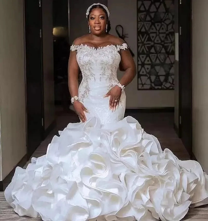 

Aso Ebi Mermaid Wedding Dresses Off The Shoulder Puffy Ruffles Satin Organza Train African Bridal Gowns Vestidos De Noiva