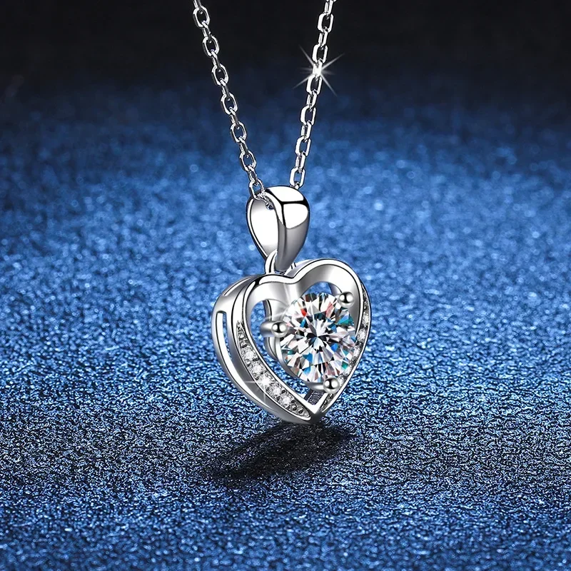 1 Carat Heart Pendant Necklace For Women S925 Silver 18K Gold Plated Chain D Color VVS1 Sparkling Diamond Necklaces Gift